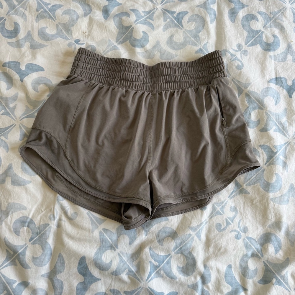 Aritzia Golden Running Short- 6